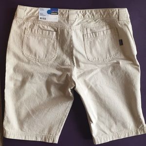 Patagonia Inga Shorts white/tan stripes NWT